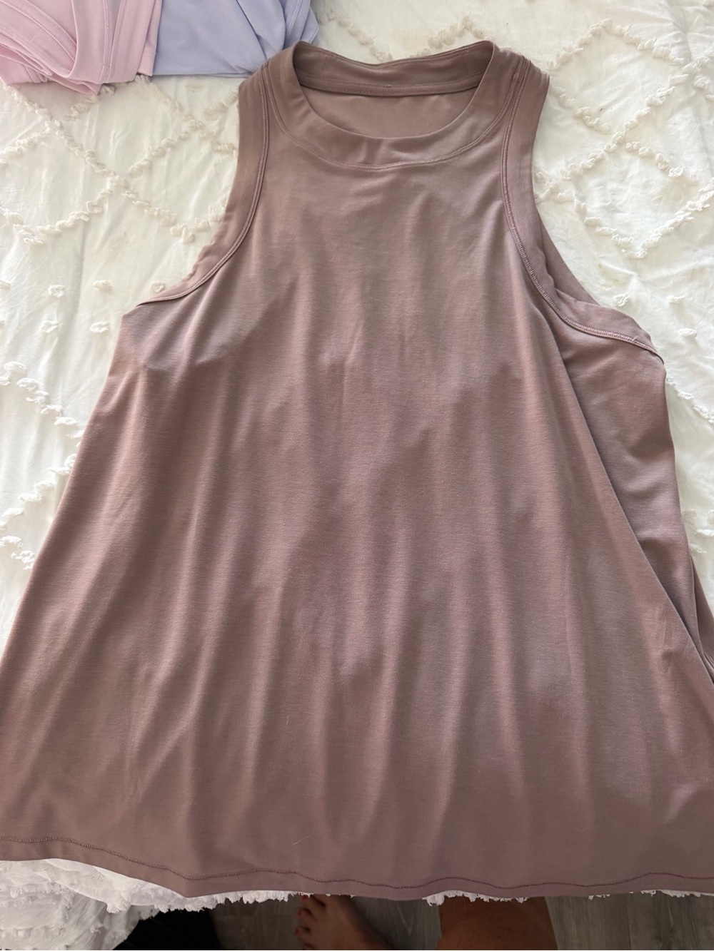 lululemon athletica relaxed mauve tank top